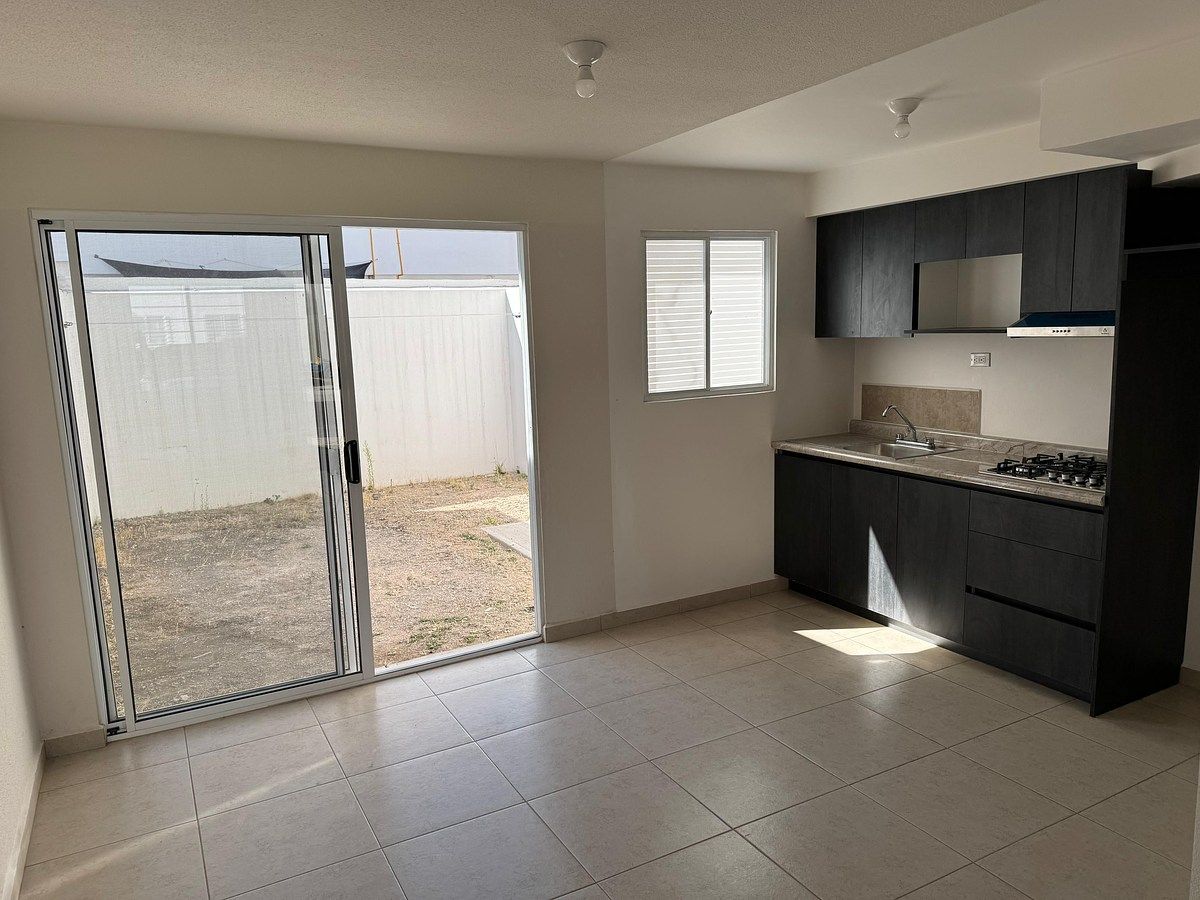 Casa 🏡 en RENTA en Sendas Residencial de 2 Recámaras el Marqués