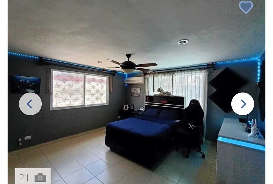 11 of 18: Habitación