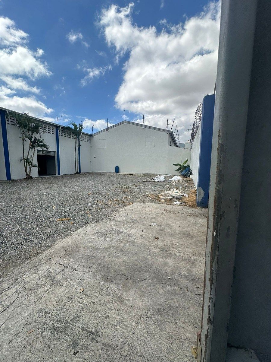 Nave en San Isidro, Santo Domingo Este, foto 6 de 13