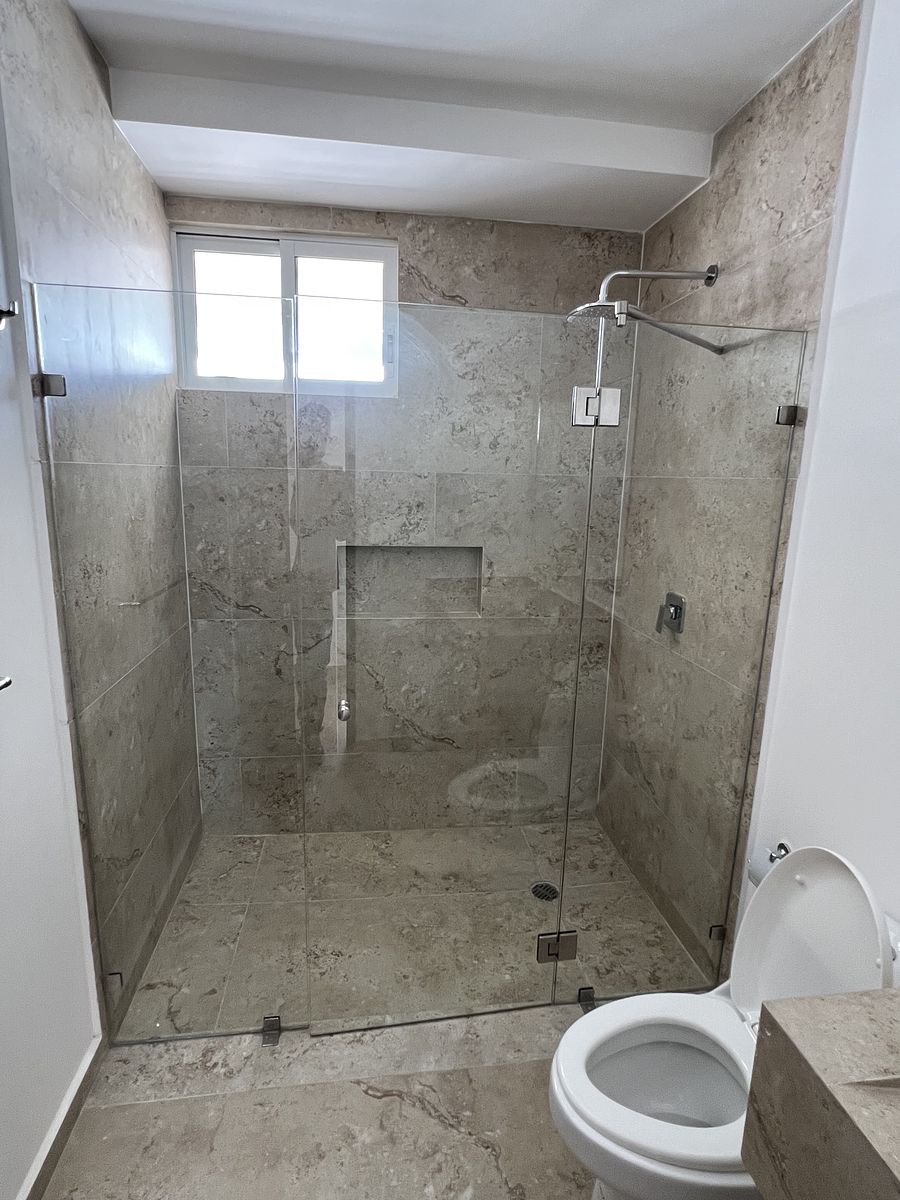 26 de 37: Baño