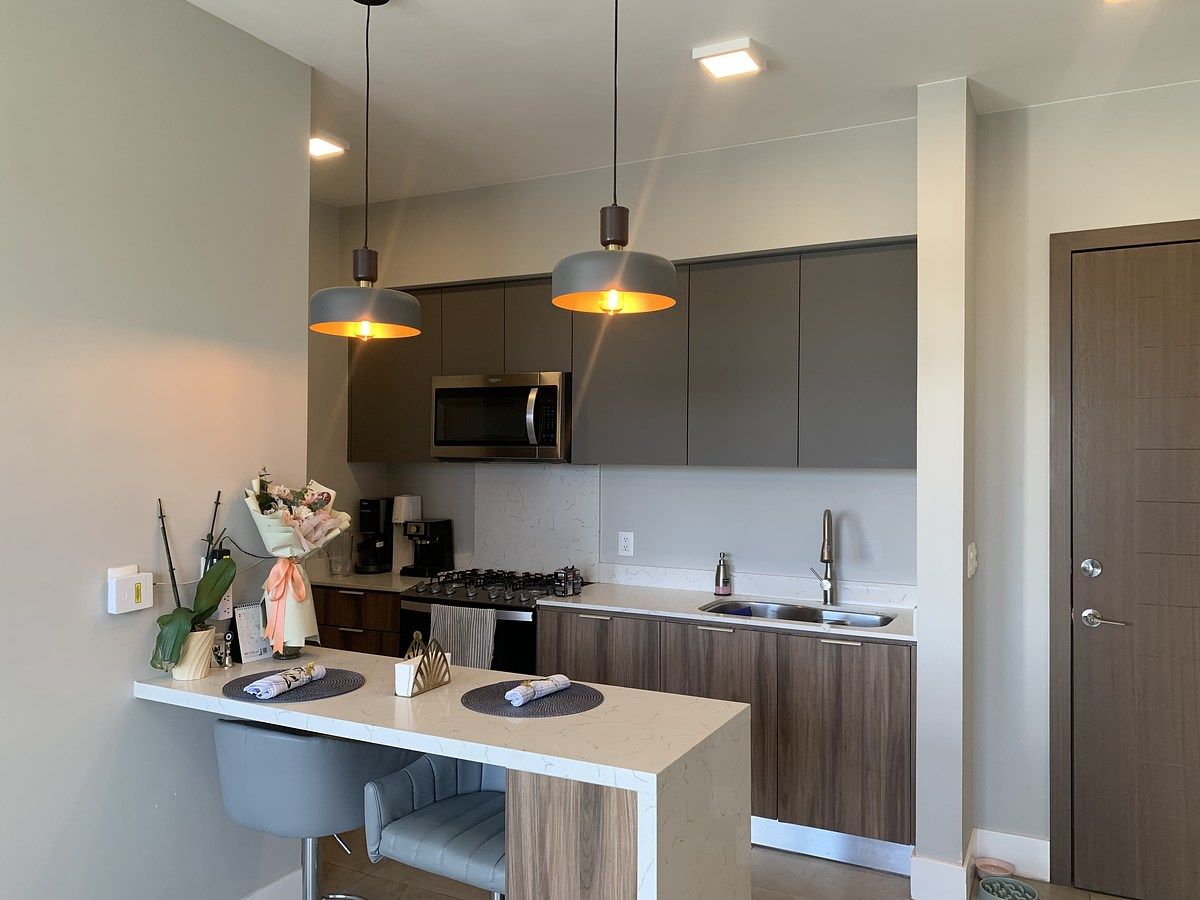 4 de 24: Cocina con barra