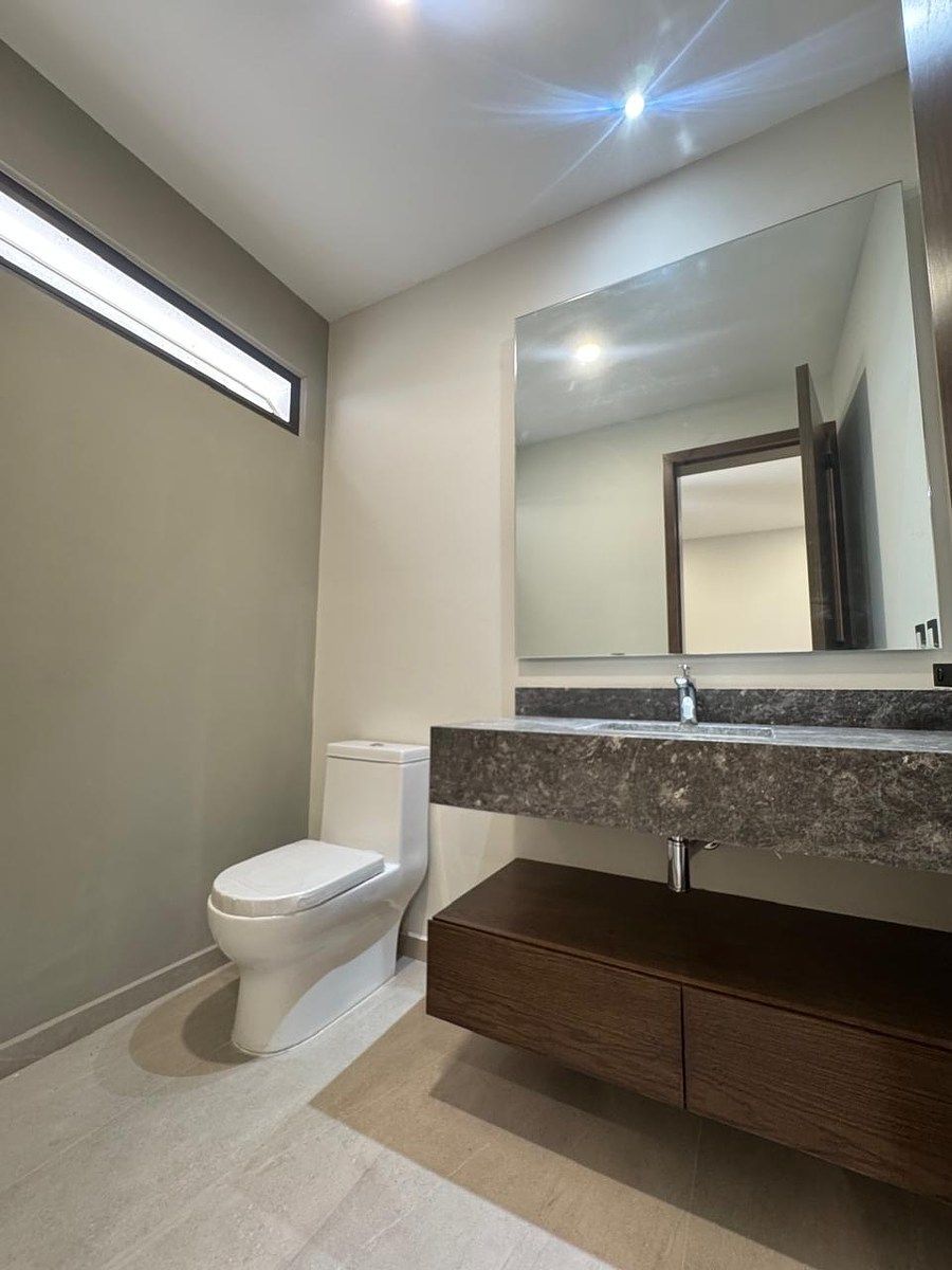 11 de 21: Fotografía referencia de terminados