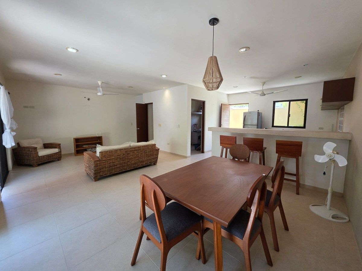 Casa em San Crisanto, Sinanché, foto 3 de 20