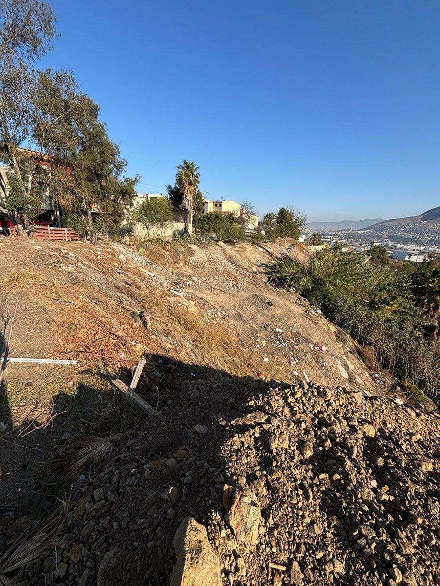 LAND FOR SALE IN LOMAS DE LA PRESA TIJUANA - foto 3