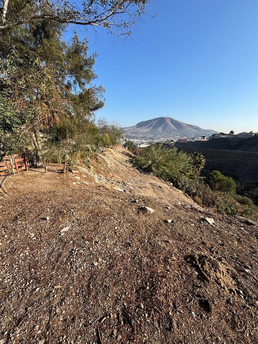 LAND FOR SALE IN LOMAS DE LA PRESA TIJUANA - foto 5