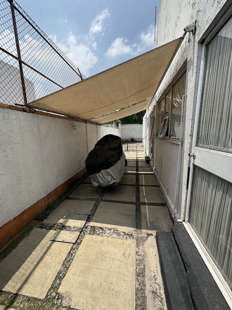 Casa para remodelar en Satélite - foto 3