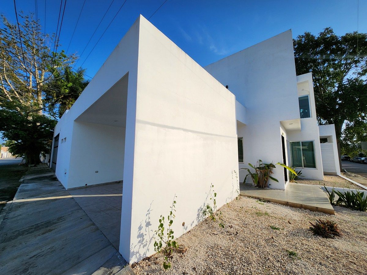 Residencia En RentaVenta, San Antonio Cinta, Nte de Mérida