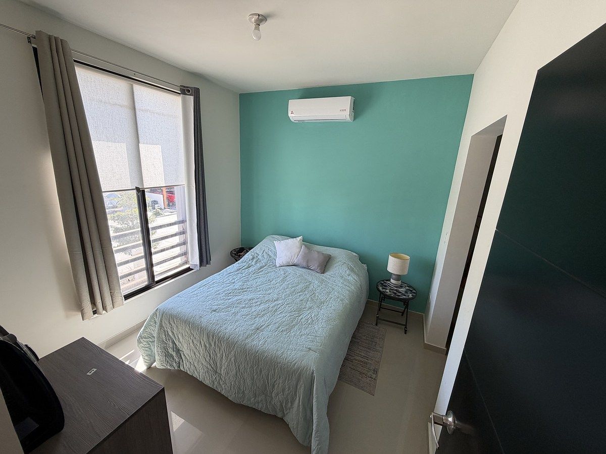 12 de 18: HABITACIÓN PRINCIPAL