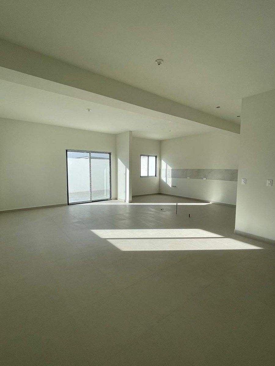 2 of 14: Sala comedor cocina