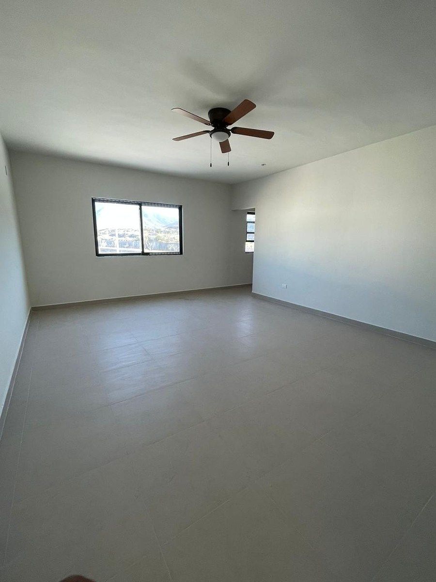 6 of 14: Recamara principal