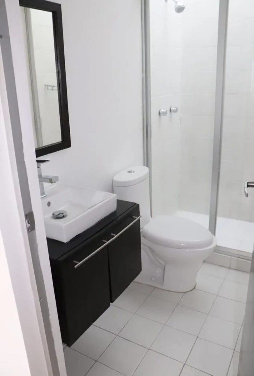 6 de 16: Baño Recamara Principal