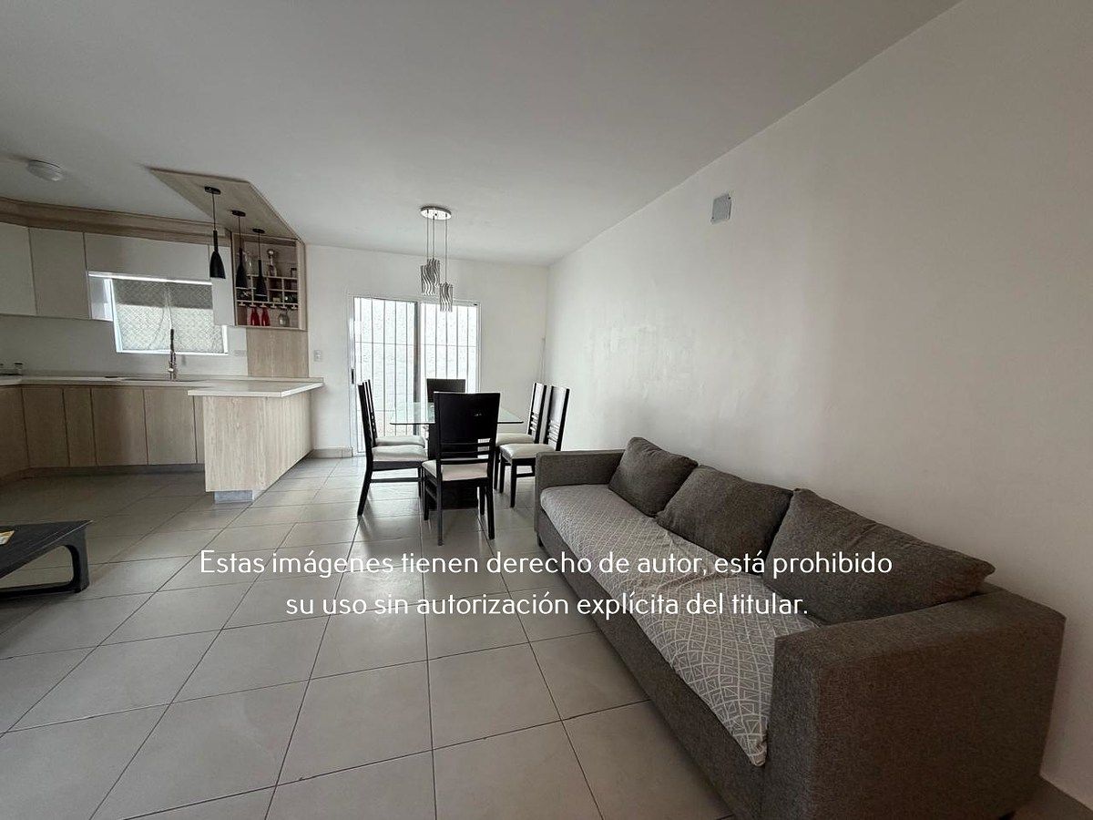 2 de 22: Casa Amueblada en Renta en Arezzo, Dominio Cumbres