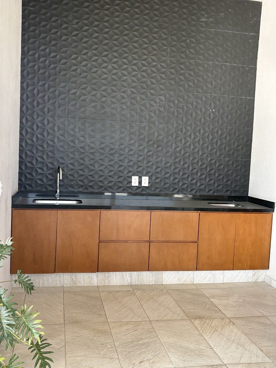 17 de 22: Area comida casa club