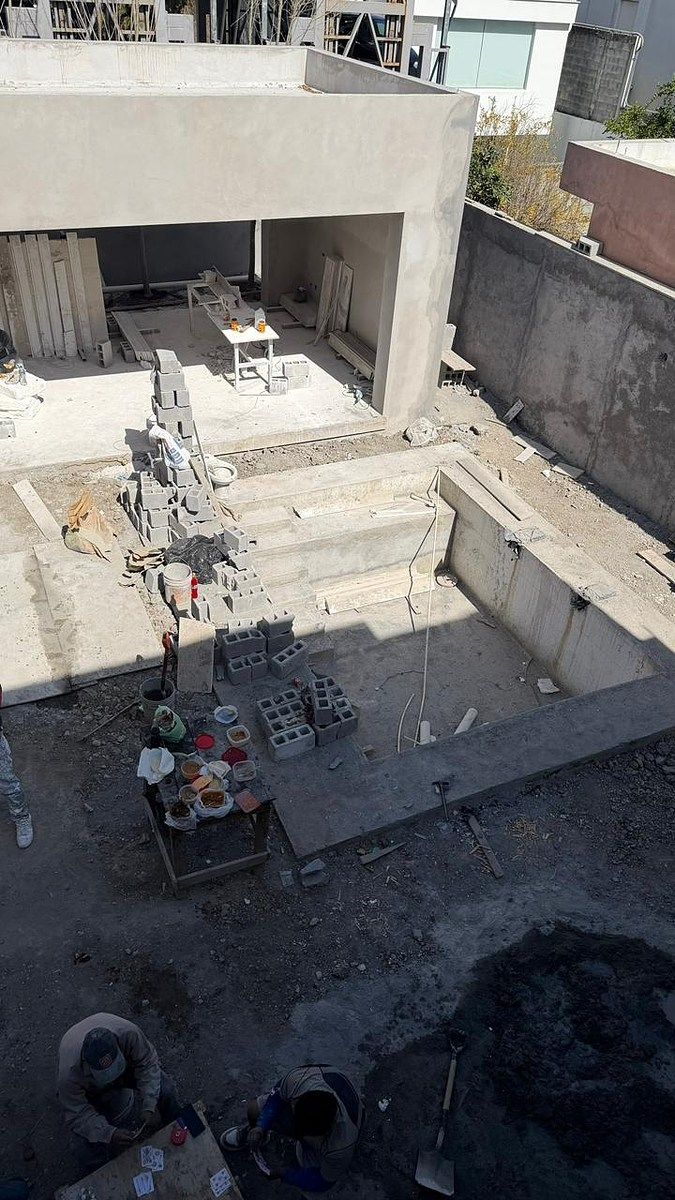 9 de 16: Jardin, palapa y Alberca-Avances Enero 2026