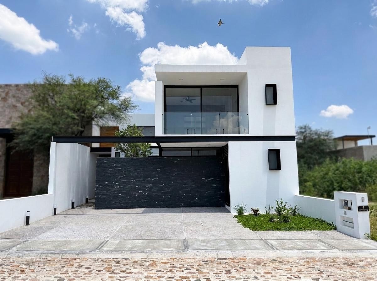CASA EN VENTA EN SAN MIGUEL DE ALLENDE, foto 1 de 15