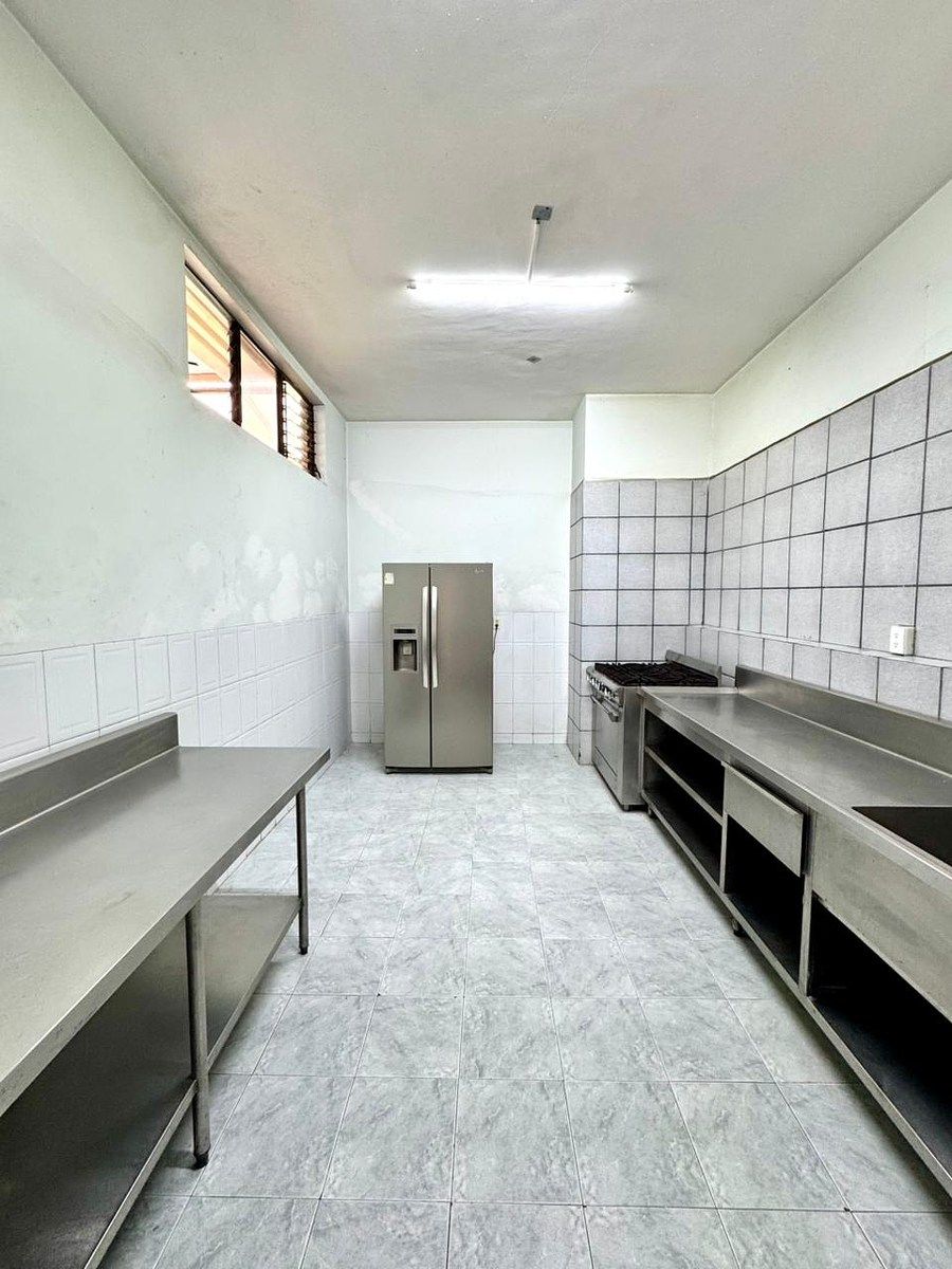 33 de 39: Cocina salón de eventos