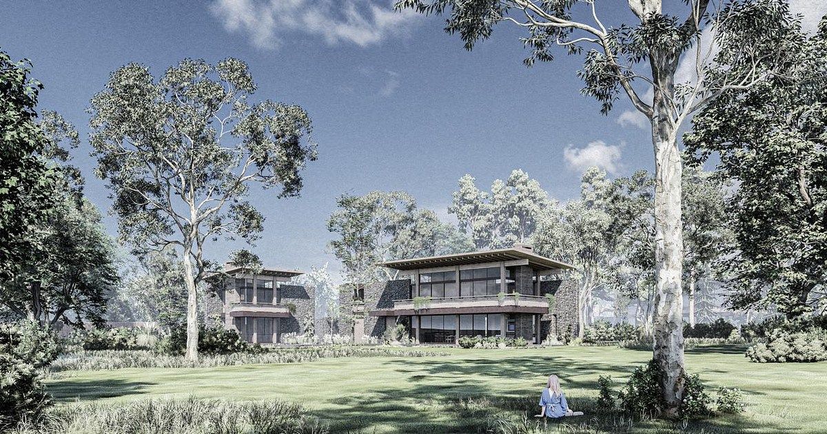 1 of 11: Fachada principal