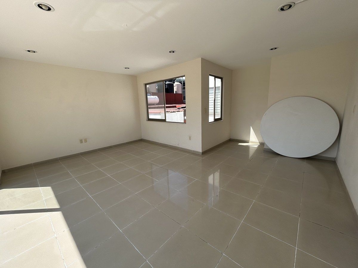 14 de 20: salón usos multiples