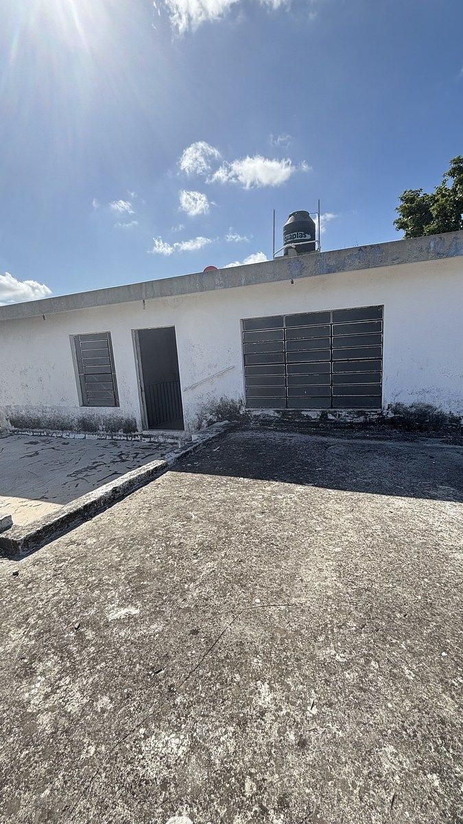 30 de 39: terraza que da a la calle planta alta