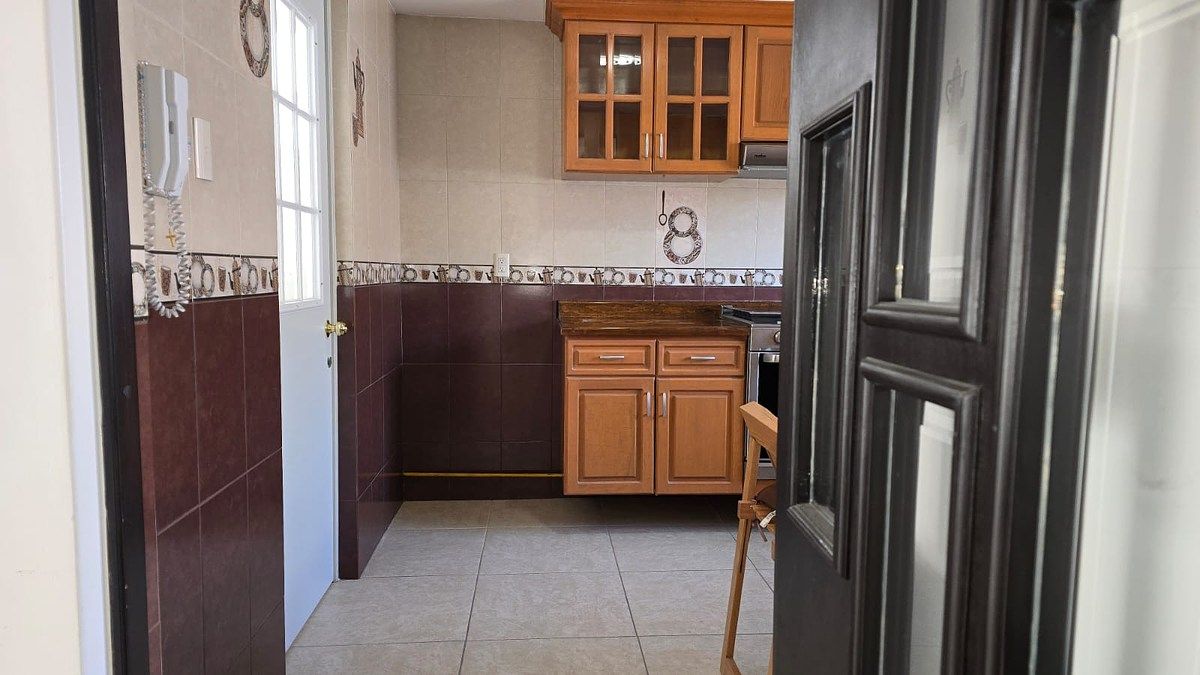 7 de 21: Acceso cocina