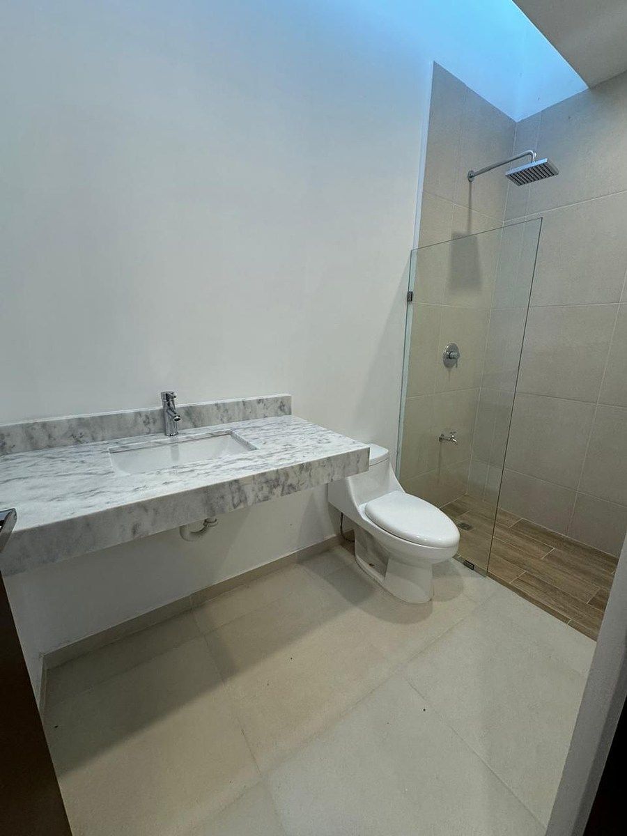 6 de 11: Baño Recámara Principal