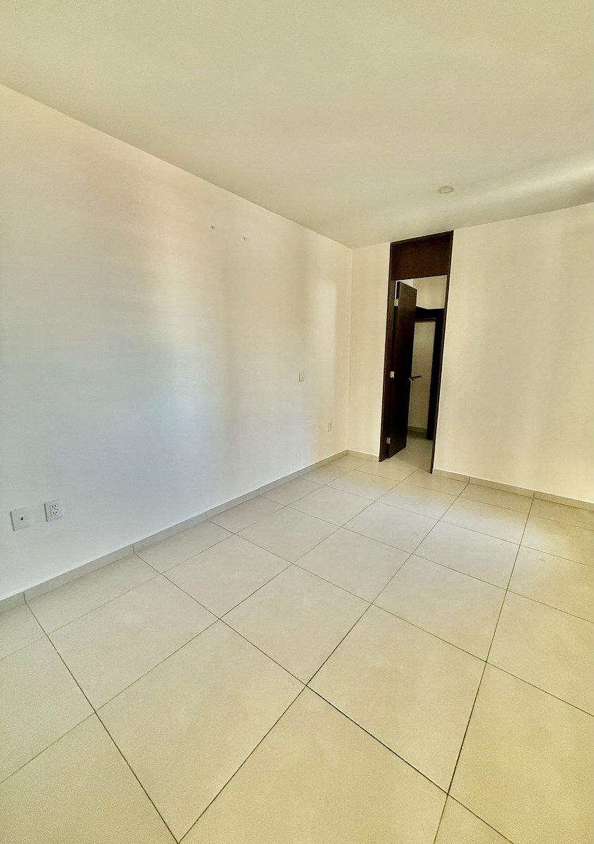 17 of 20: Habitación principal