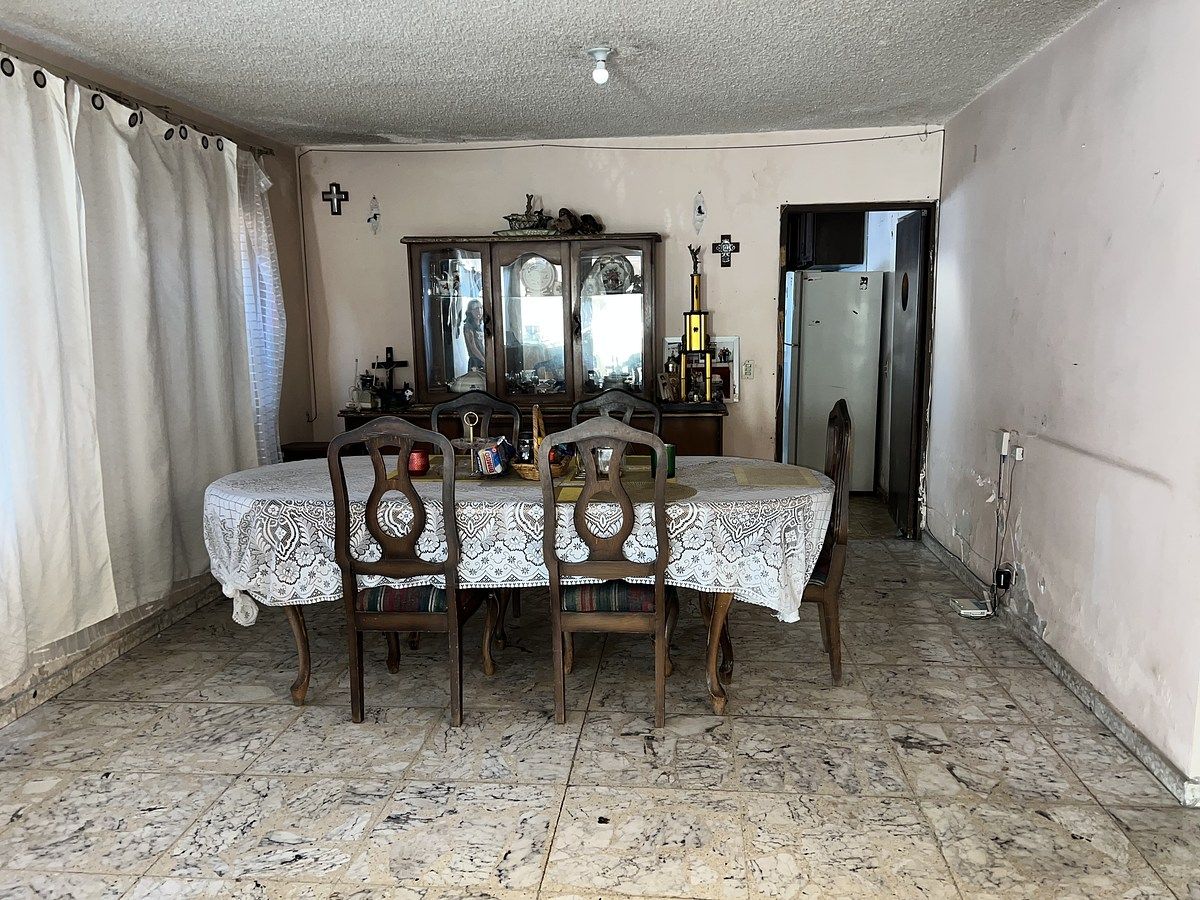 11 de 20: COMEDOR-SALA