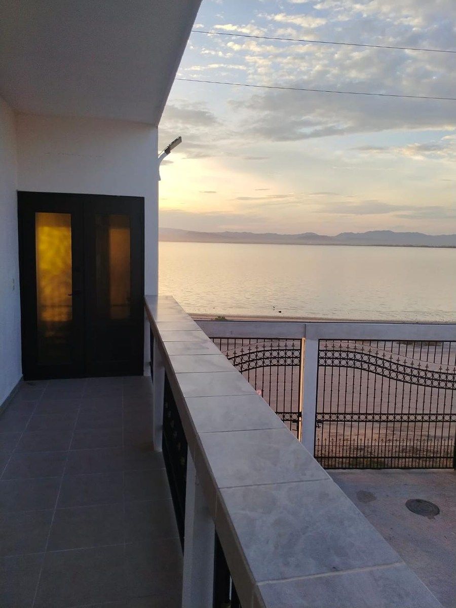 13 of 15: Vista al mar departamento 2