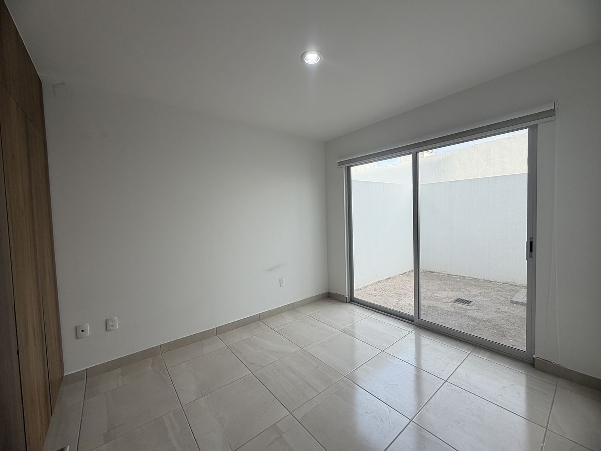 13 de 28: RECÁMARA SECUNDARIA