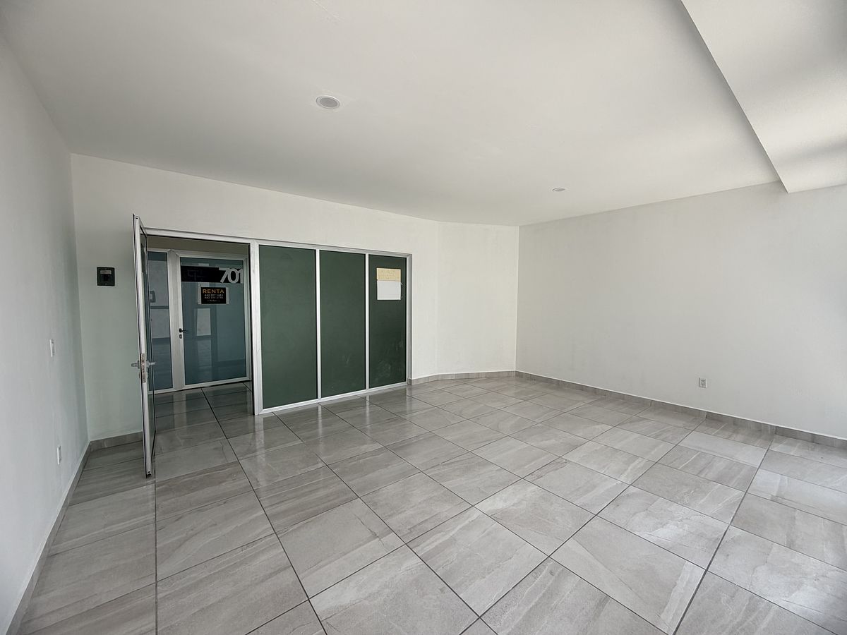 4 de 17: CONSULTORIO