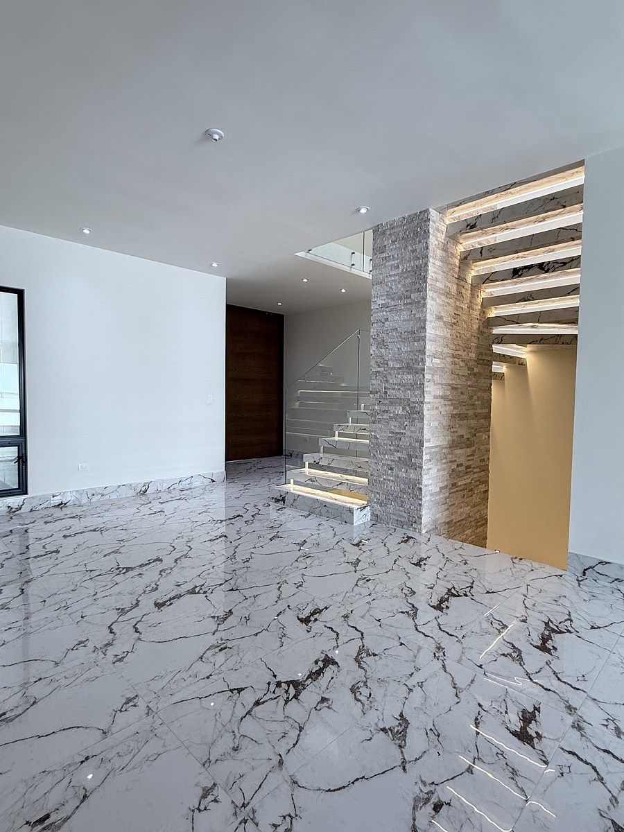 17 de 40: Sala y recibidor