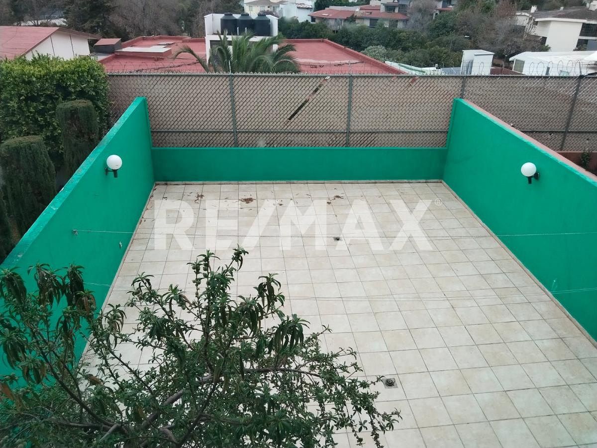 17 de 26: patio trasero