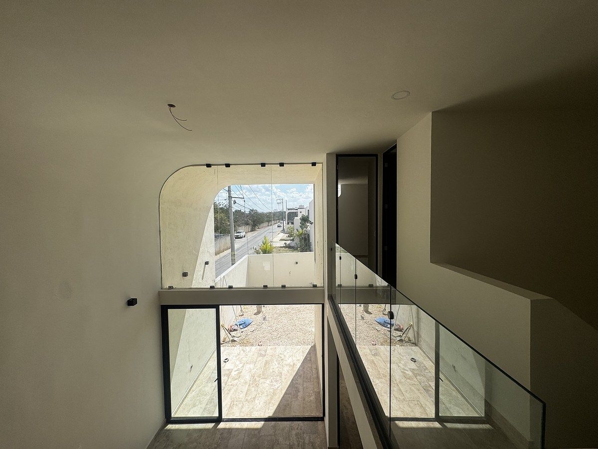 4 of 22: vista desde el area de tv