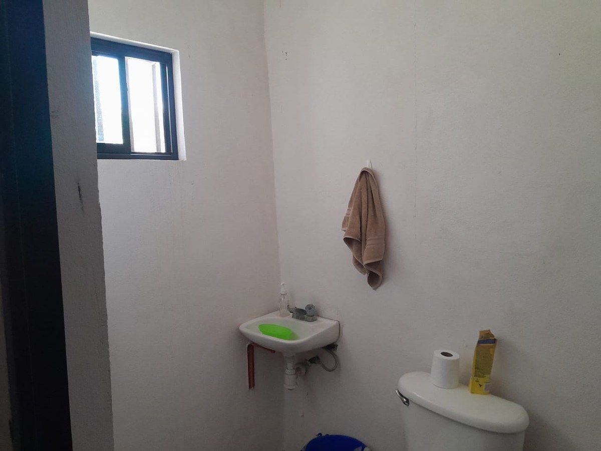 BODEGA 120MTS EN RENTA EJIDO MODELO