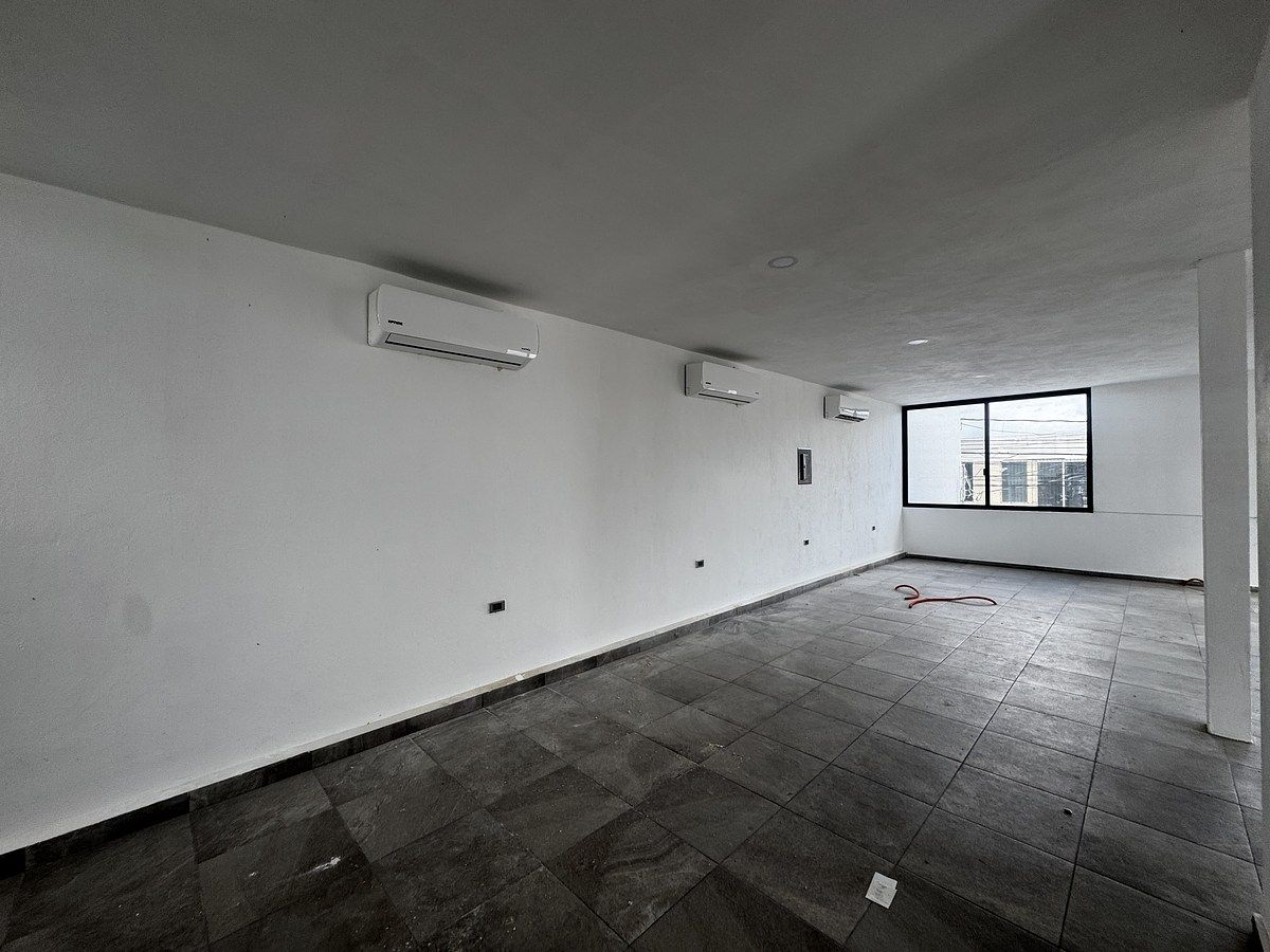 10 of 21: area oficinas libre nivel 2