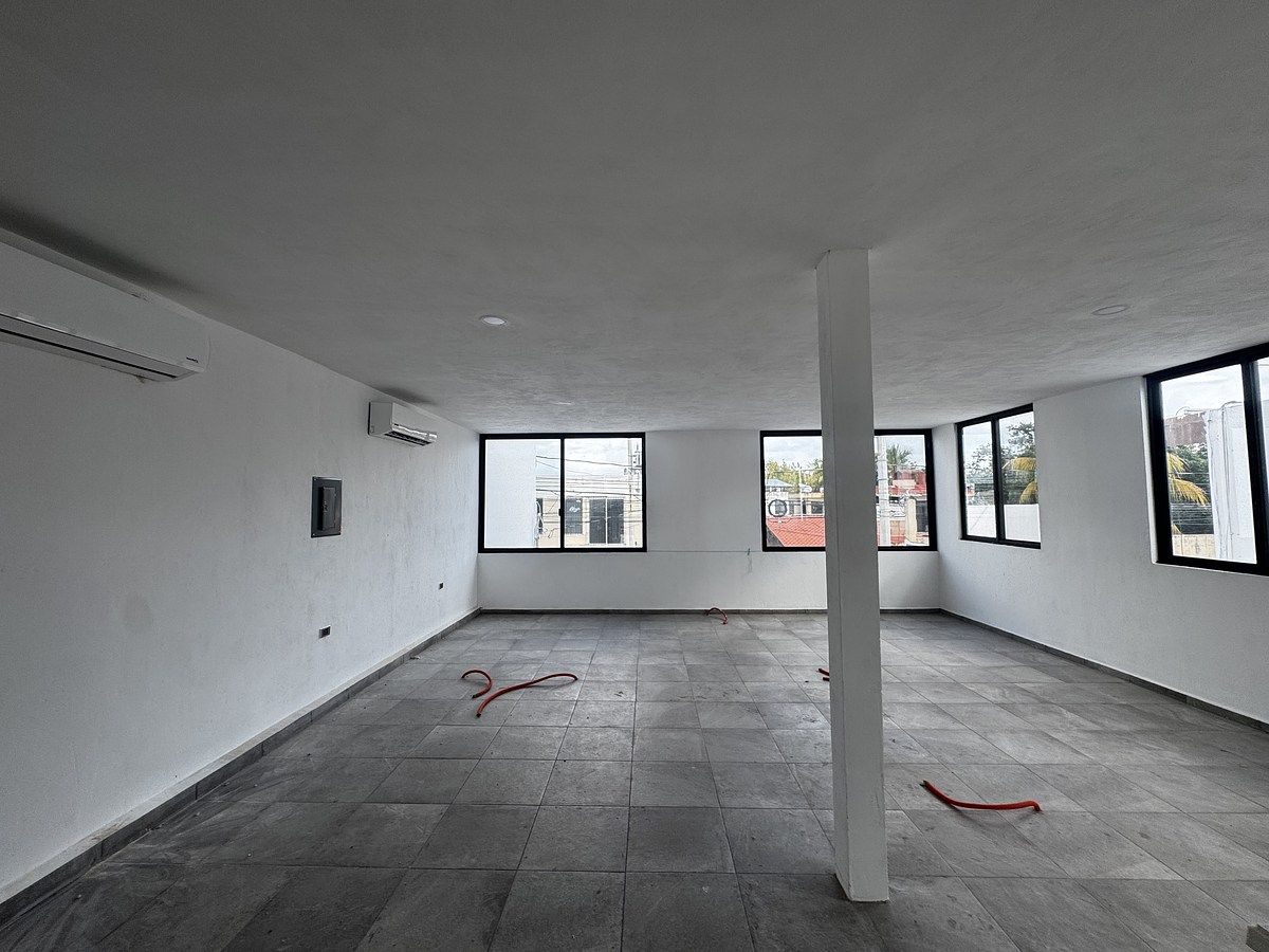 11 of 21: área oficinas libre nivel 2