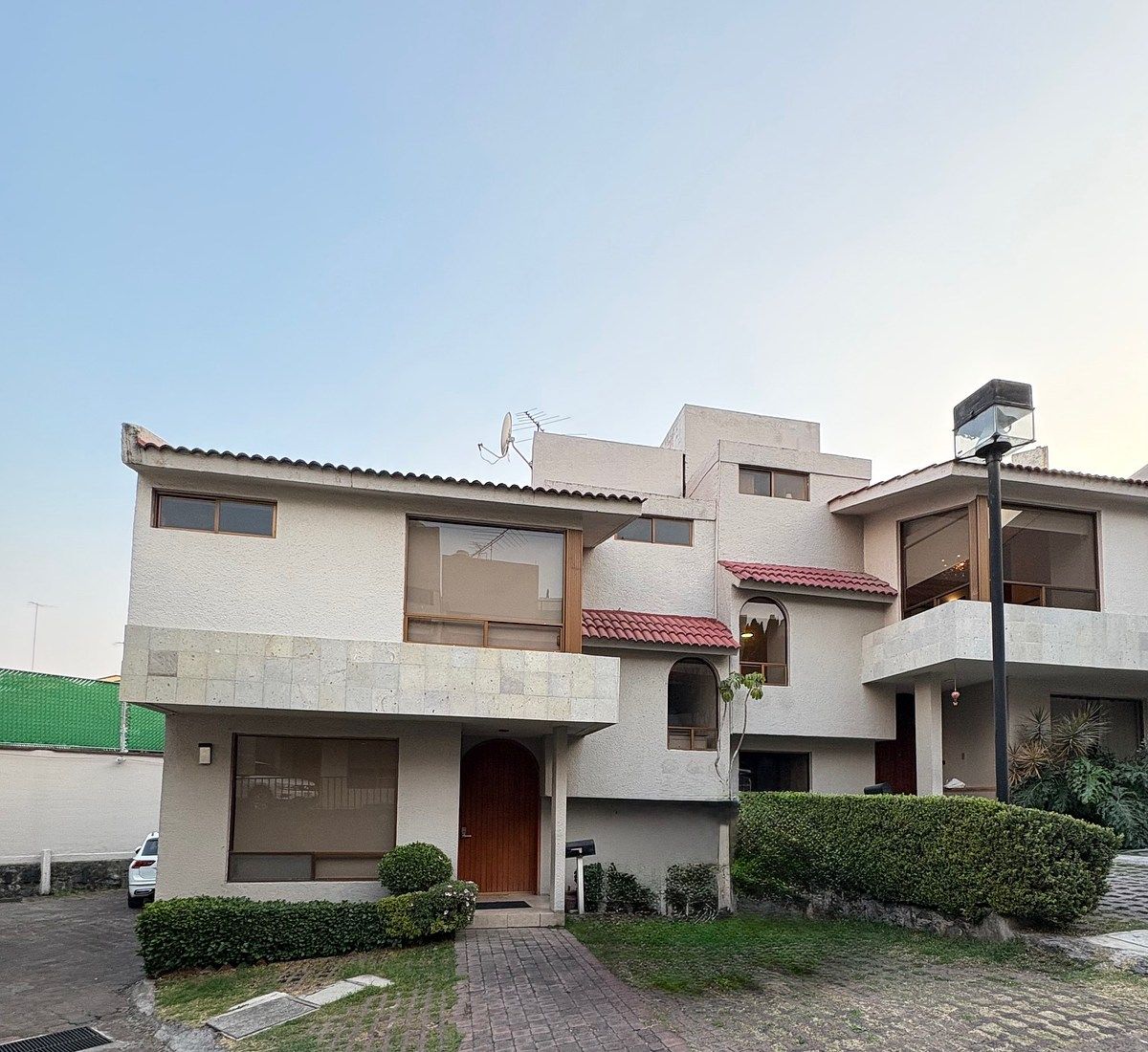 1 de 16: Casa en Condominio en Venta en Barrio San Francisco @