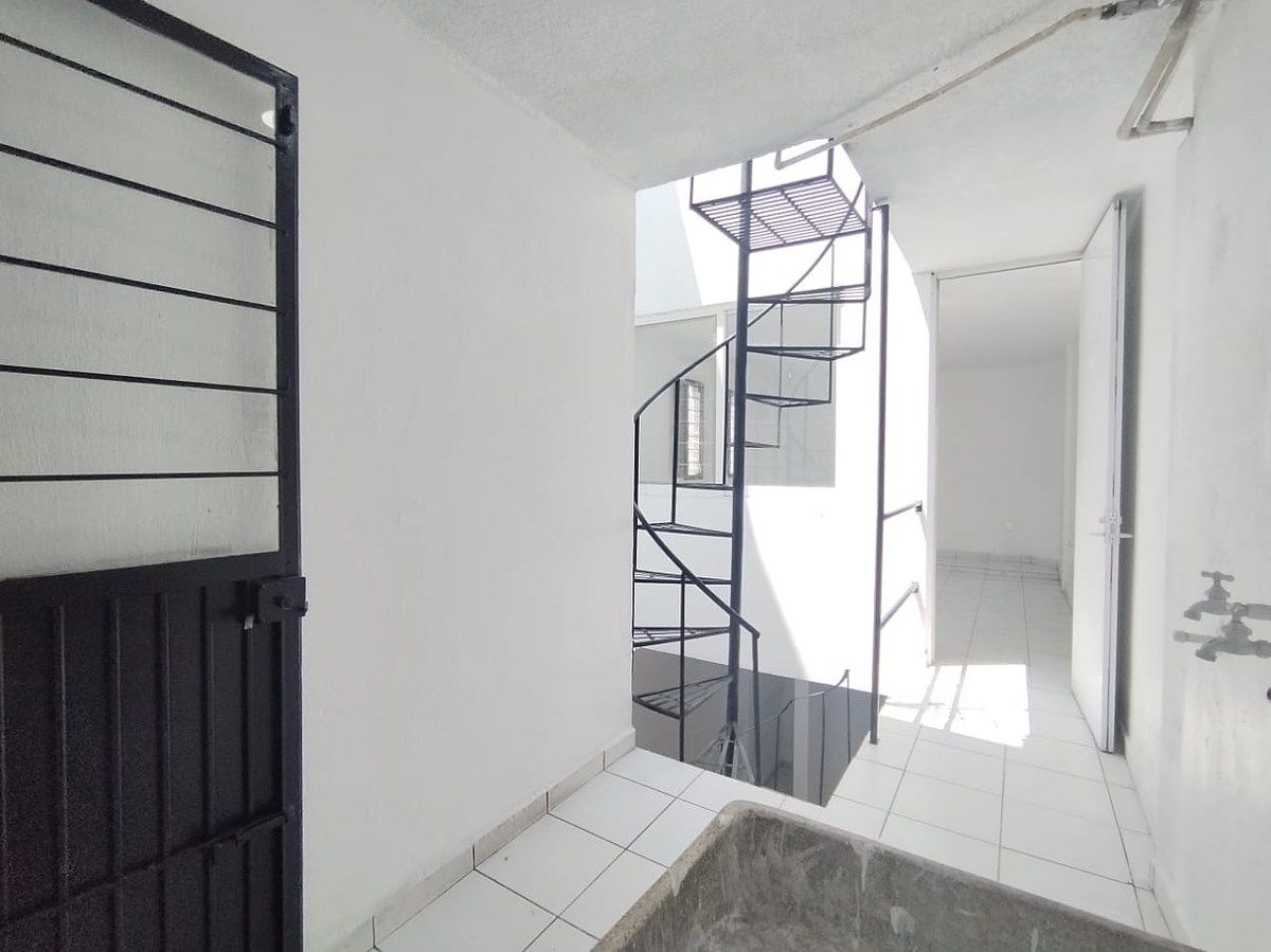 Casa em La Estancia, Zapopan, foto 16 de 29