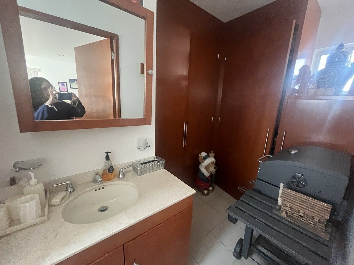 16 de 20: baño salon de juegos