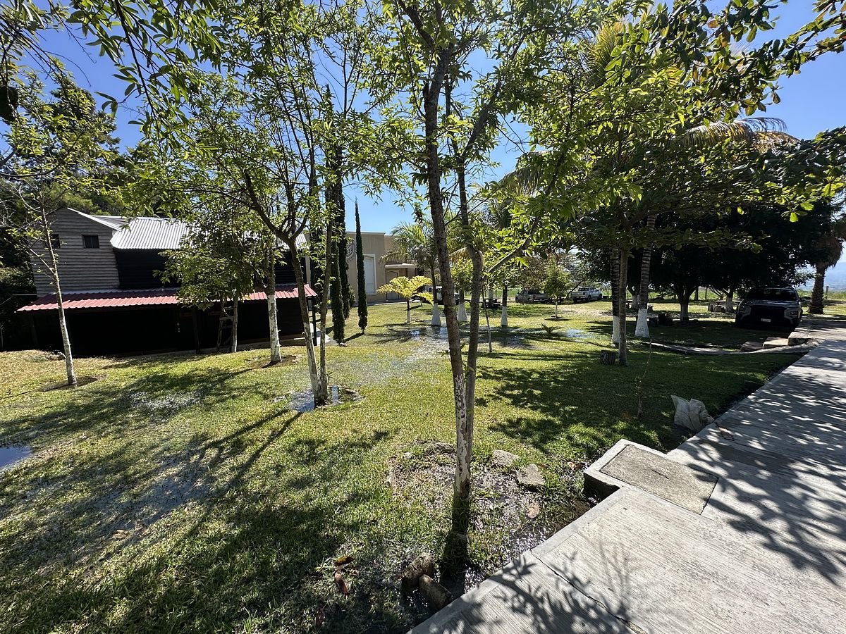 Villa in Las Rosas Centro, Las Rosas, photo 19 of 48