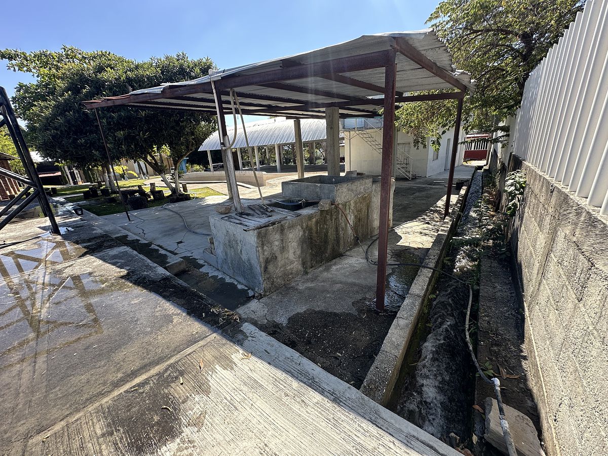 Villa in Las Rosas Centro, Las Rosas, photo 41 of 48