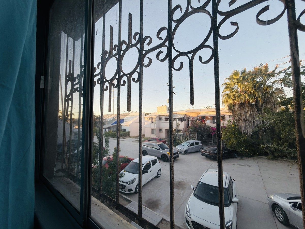 6 de 20: Rejas en las ventanas