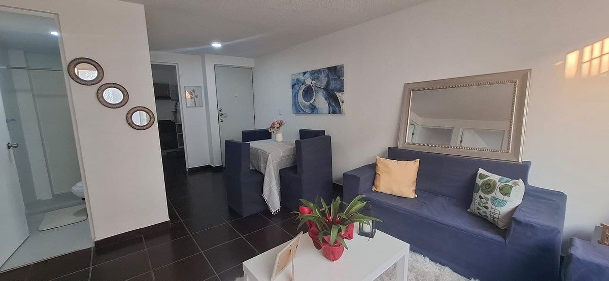 4 de 21: SALA COMEDOR