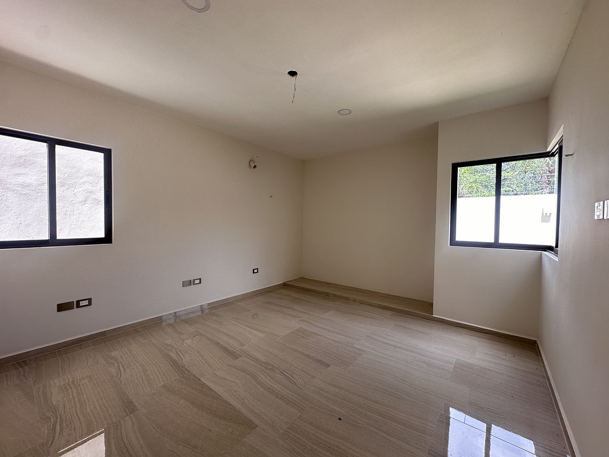 7 de 21: Recámara en Planta Baja