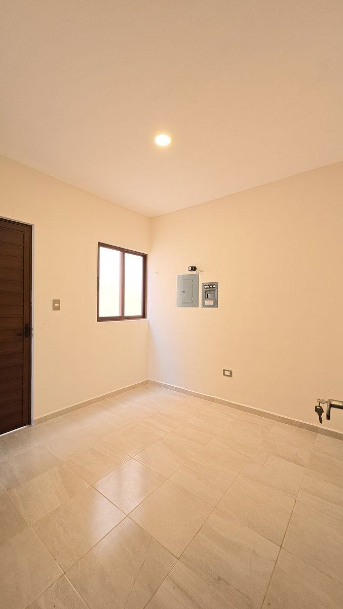 10 de 21: Cuarto de Servicio