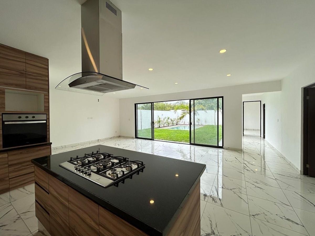 SE VENDE CASA EN PRIVADA JARDINES REJOYADA, AL NORTE DE MERIDA YUCATAN - foto 4