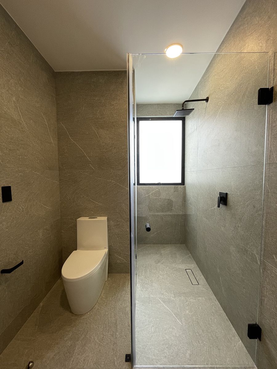 16 de 25: Baño recamara principal