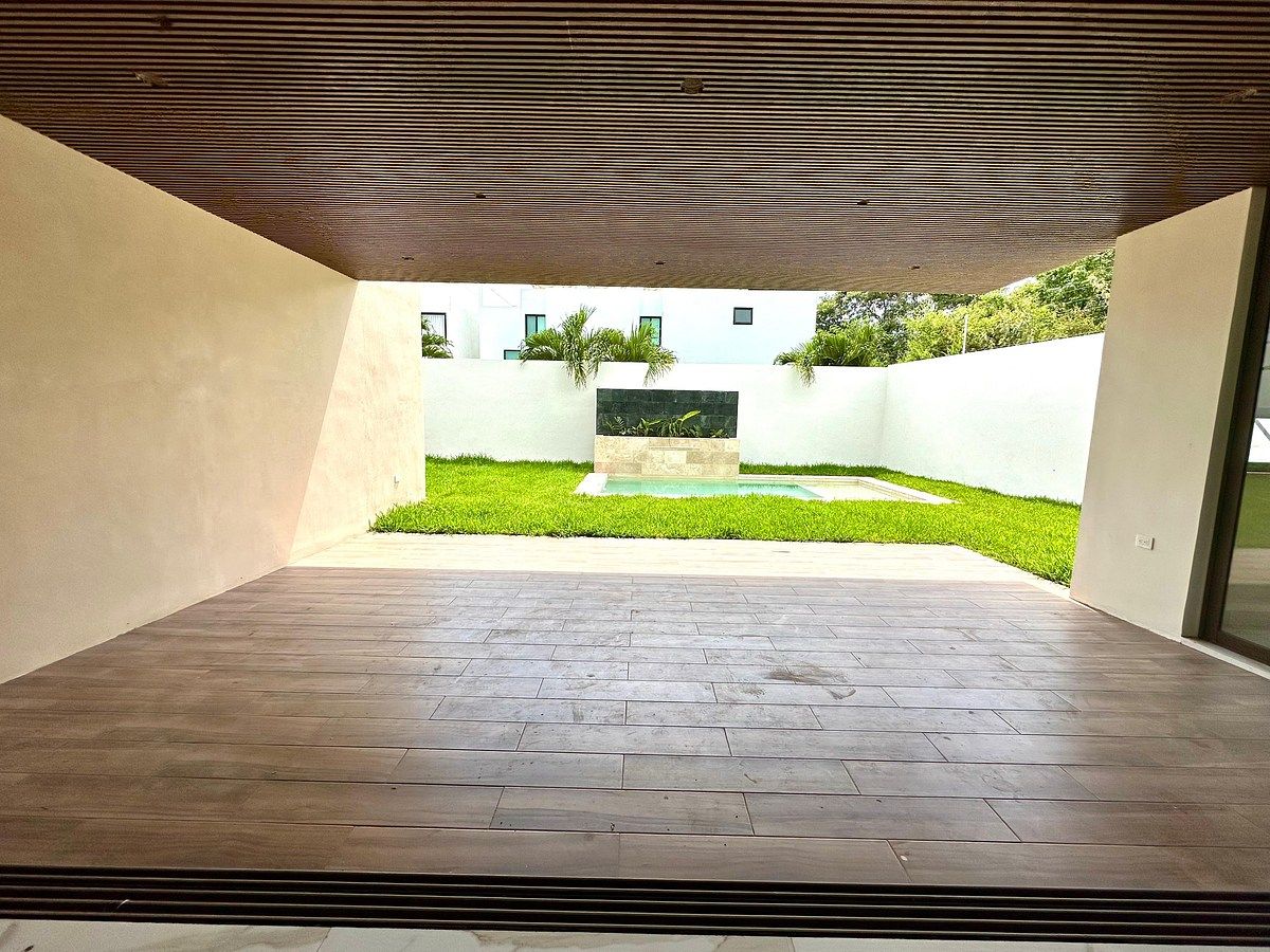 13 de 23: Terraza Techada