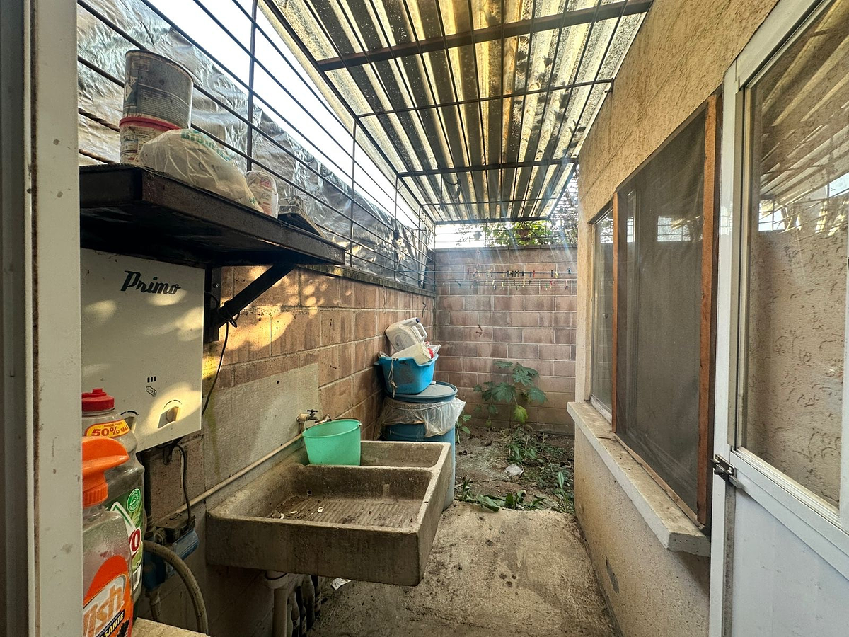 7 de 8: PATIO LAVADO