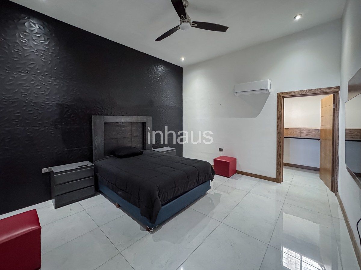 8 de 26: HABITACION 1